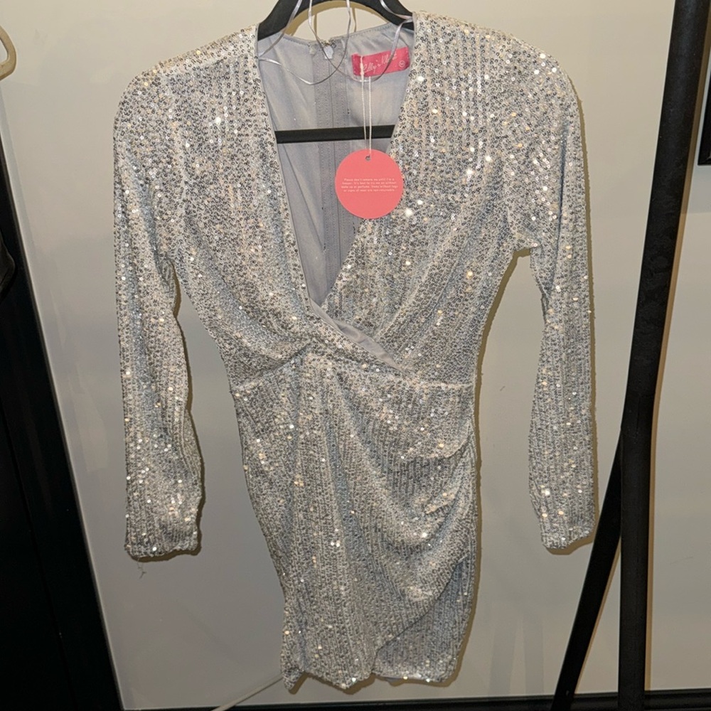 Sequined long sleeve dress